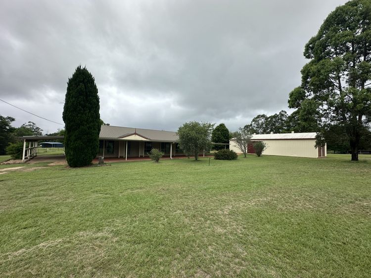 19 Janice Court, Blackbutt, QLD 4314 for Rent