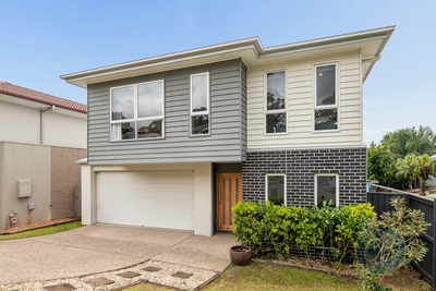18 Cassidy Crescent, Bridgeman Downs, QLD 4035