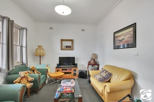 64 Buck Street, Broken Hill, NSW 2880 photo 2 of 18