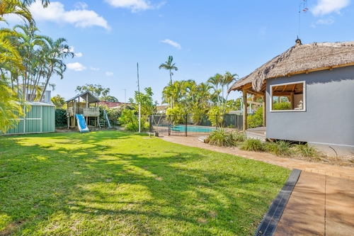 21 Dabchick Drive, Burleigh Waters, QLD 4220