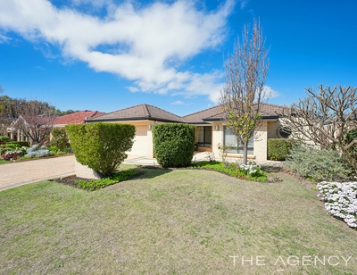 10 St Michaels Green, Canning Vale, WA 6155