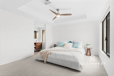 33 Gamenya Street, Canning Vale, WA 6155 photo 2 of 19