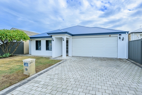 38 Clontarf Terrace, Canning Vale, WA 6155