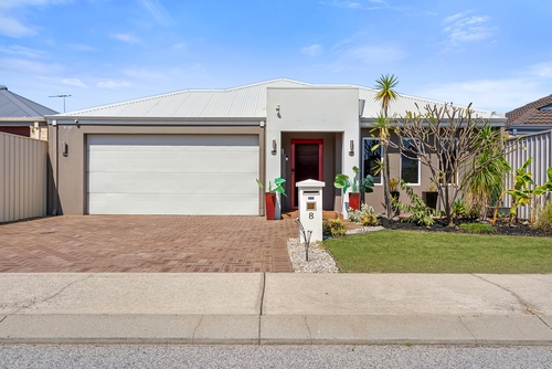8 Daffodil Road, Canning Vale, WA 6155