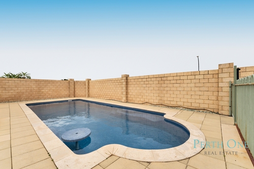 2 Canton Vista, Canning Vale, WA 6155