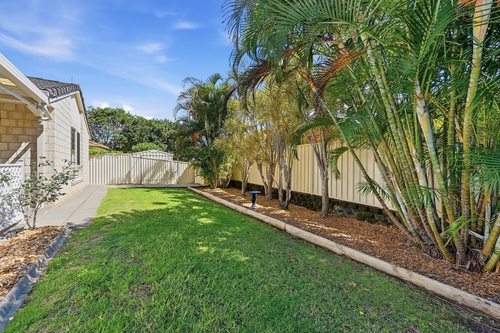 2 Red Cedar Drive, Coffs Harbour, NSW 2450