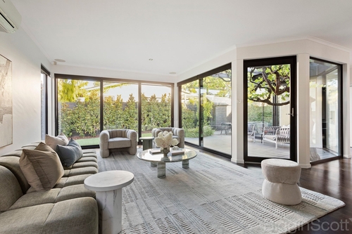 6 Curral Road, Elsternwick, VIC 3185