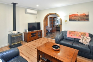 2 Boucaut Street, Gillen, NT 0870 photo 3 of 33