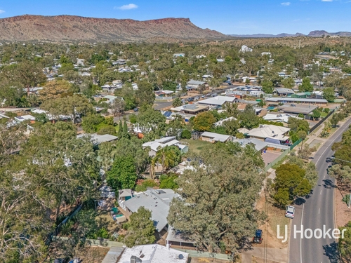 19 Larapinta Drive, Gillen, NT 0870