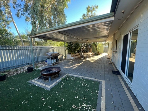 8 Bradshaw Drive, Gillen, NT 0870