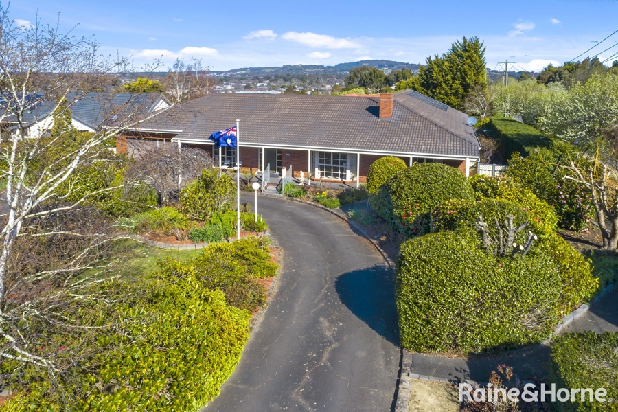 7 Skyline Drive, Gisborne, VIC 3437 for Sale