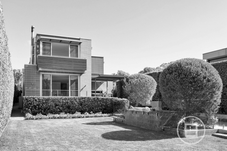 19 Young Street, Glen Iris, VIC 3146