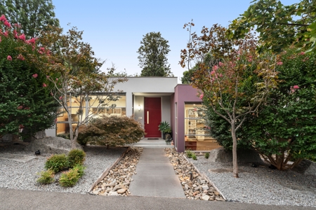 15 Van Ness Avenue, Glen Iris, VIC 3146