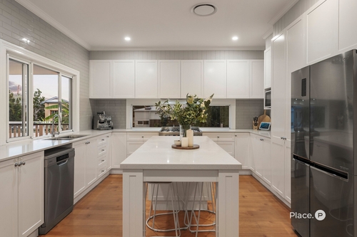 14 Gordon Street, Greenslopes, QLD 4120