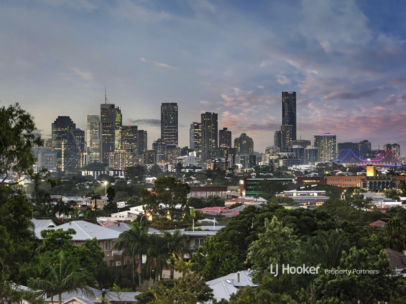 130 Sackville Street, Greenslopes, QLD 4120 for Sale