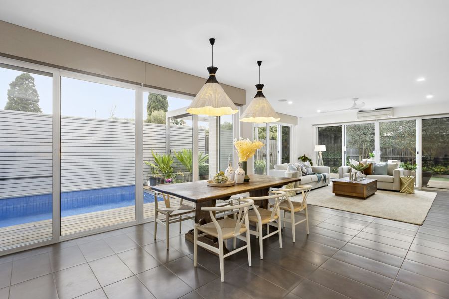 2 The Avenue, Hampton, VIC 3188 for Sale