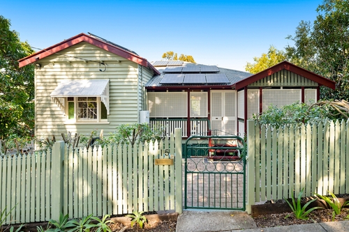 15 Paradise Street, Highgate Hill, QLD 4101