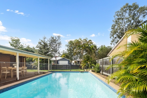 1 Wittonga Court, Karana Downs, QLD 4306
