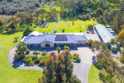 18 Stock Road, Lower Inman Valley, SA 5211