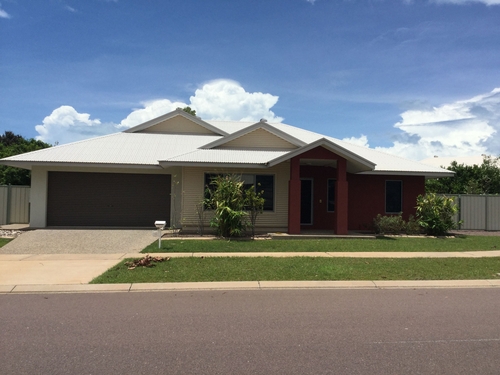 Lyons, NT 0810