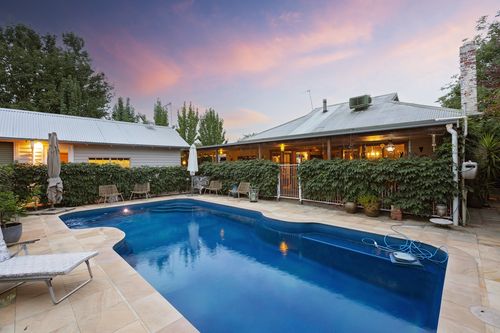 54 Malcolm Street, Mansfield, VIC 3722