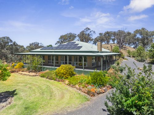 35 Hollams Road, Mansfield, VIC 3722