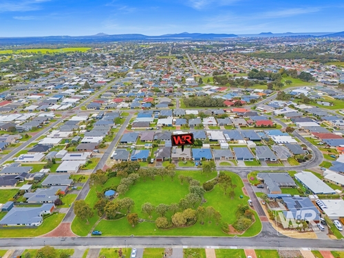 24 Ethereal Drive, Mckail, WA 6330