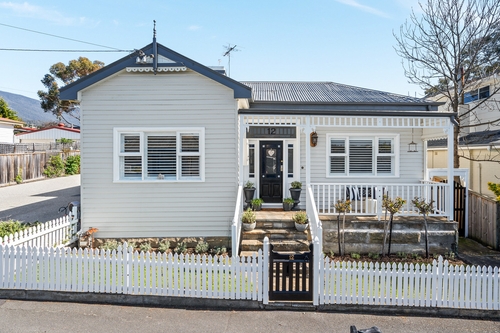 12 Claude Street, New Town, TAS 7008