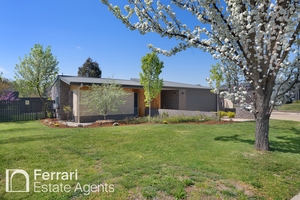 54 Fahy Crescent, Orange, NSW 2800 photo 2 of 20