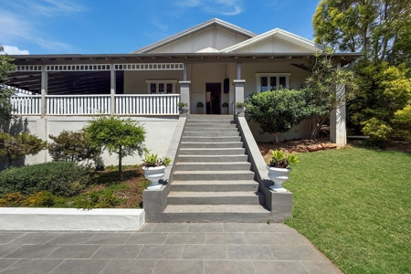 12 Albert Street, Parkes, NSW 2870