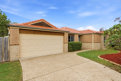 8 Janarde Place, Parkinson, QLD 4115