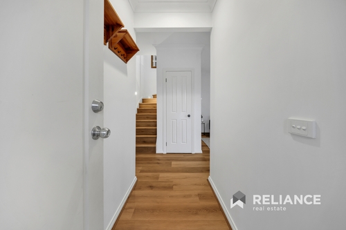 2 Covent Gardens, Point Cook, VIC 3030