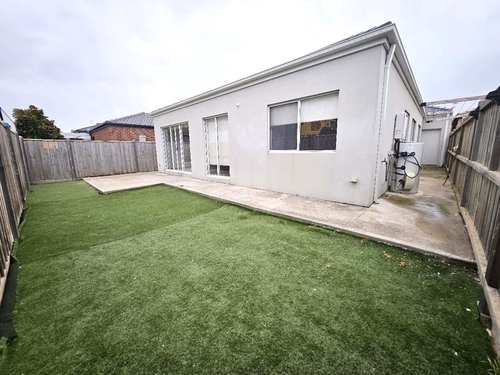 19 Evesham Drive, Point Cook, VIC 3030