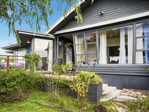 685 Sandy Bay Road, Sandy Bay, TAS 7005 photo 3 of 26