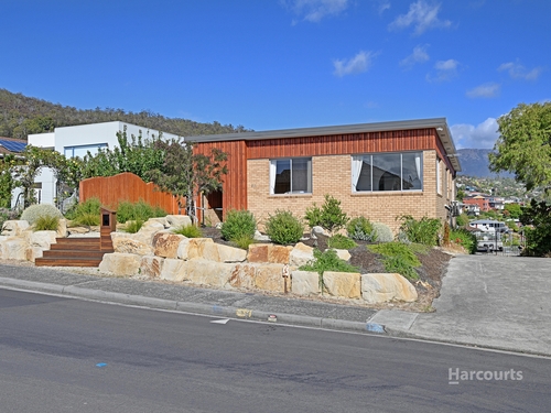 75 Lipscombe Avenue, Sandy Bay, TAS 7005