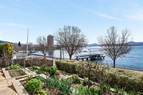 447 Sandy Bay Road, Sandy Bay, TAS 7005