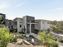 8 Hakea Drive, Tolmans Hill, TAS 7007