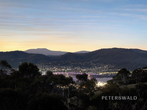 8 Hakea Drive, Tolmans Hill, TAS 7007