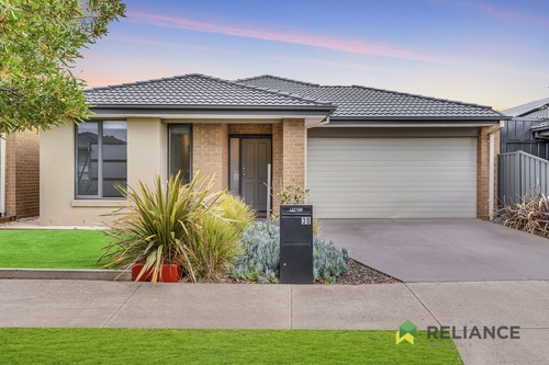30 Chancellor Avenue, Werribee, VIC 3030