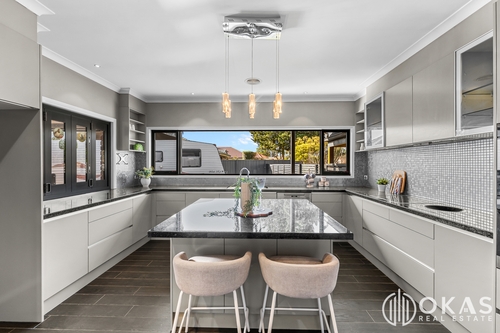 4 Molloy Court, Werribee, VIC 3030