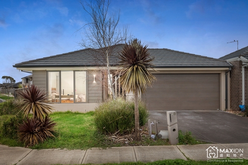 20 Fishbone Avenue, Werribee, VIC 3030