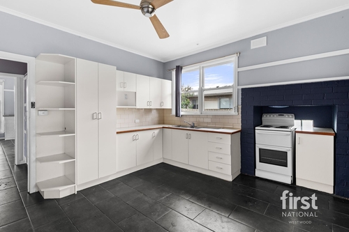 7 Cattanach Crescent, Werribee, VIC 3030