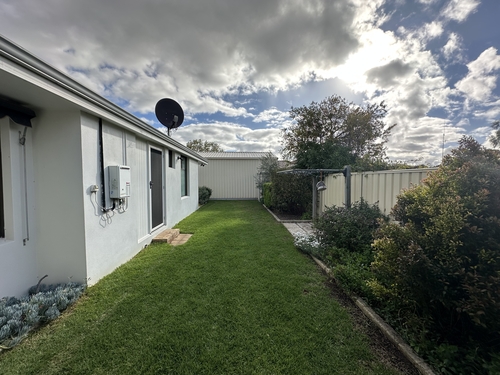 13 Black Swan Drive, West Busselton, WA 6280