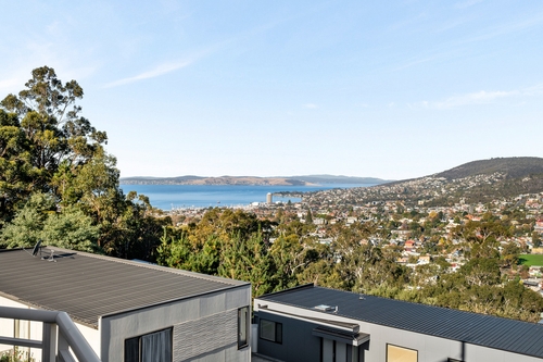 4 Thelma Drive, West Hobart, TAS 7000
