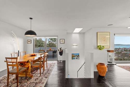 76 Knocklofty Terrace, West Hobart, TAS 7000