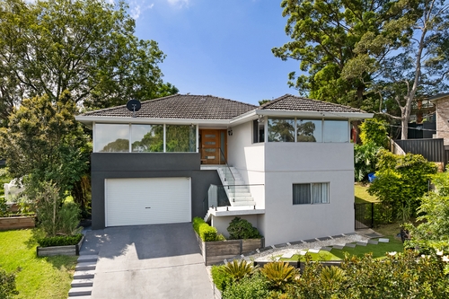 4 Yuruga Avenue, West Wollongong, NSW 2500