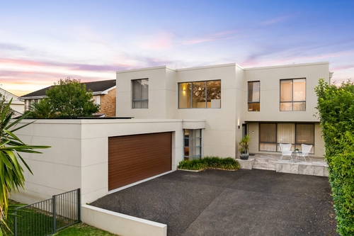 10 Valetta Street, West Wollongong, NSW 2500