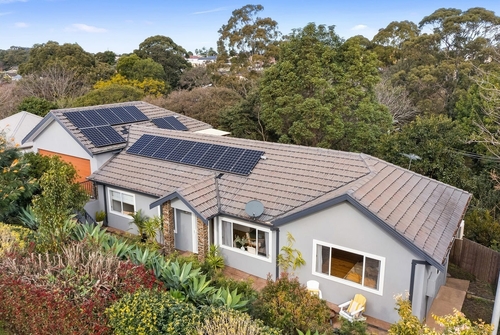 2 Cochrane Street, West Wollongong, NSW 2500