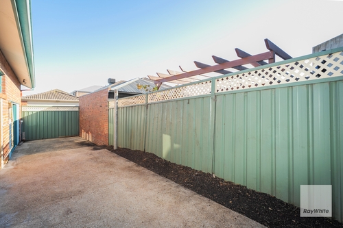 22 Mcguire Crescent, Williamstown, VIC 3016