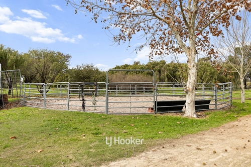 8 South Western Highway, Picton East, WA 6229